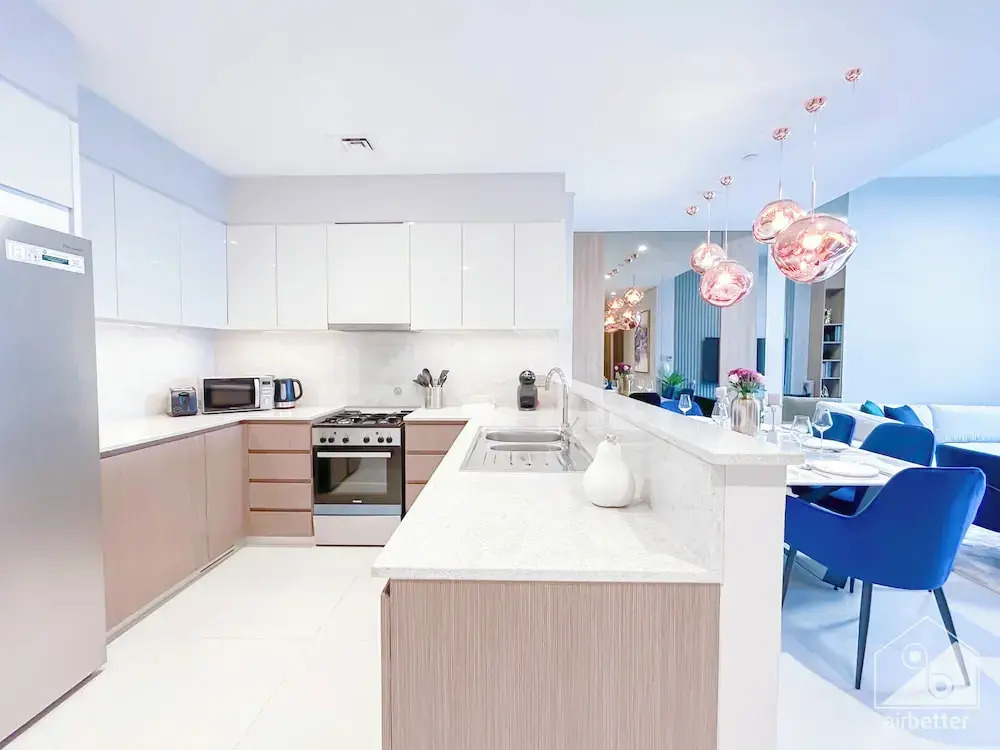 Spacious 3.5 Bedroom Apartment in Burj Royale