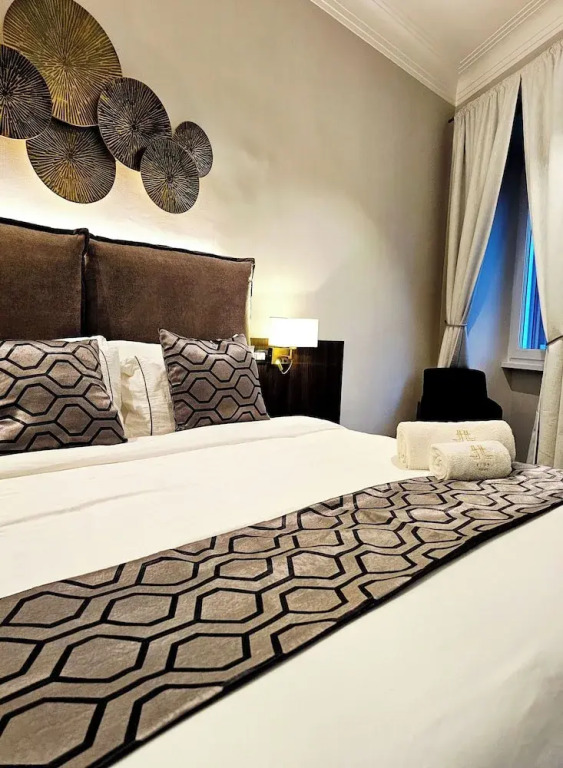 STOA ROME Boutique Suites