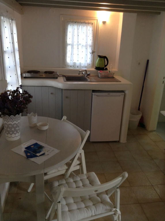 Gryparis Club Apartments