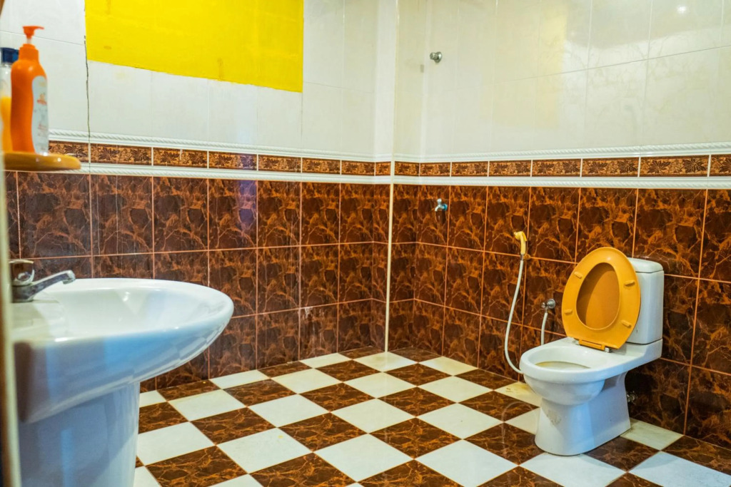 MK Homestay Wakaf Che Yeh with bathtub - Max 14 Pax