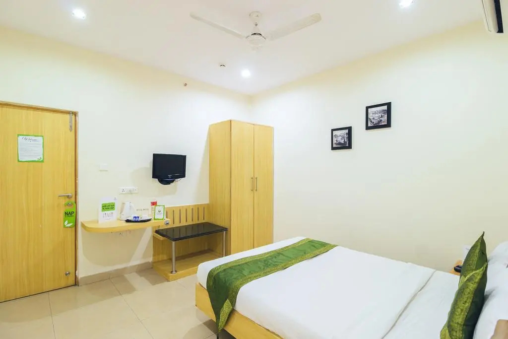 FabHotel Vinflora Banjara Hills