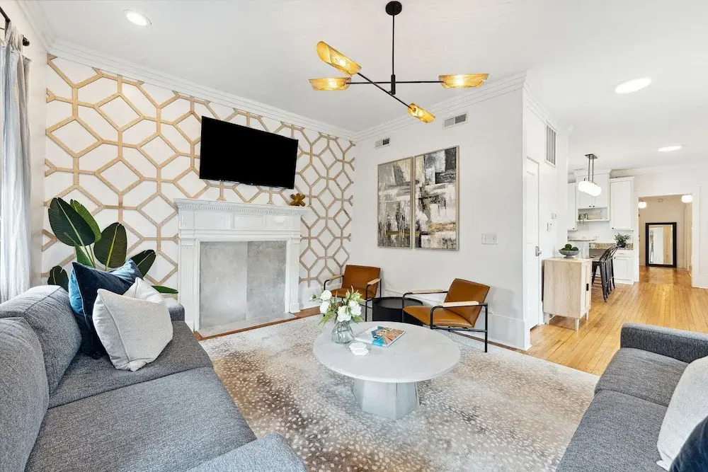 Downtown Home Centrally Located