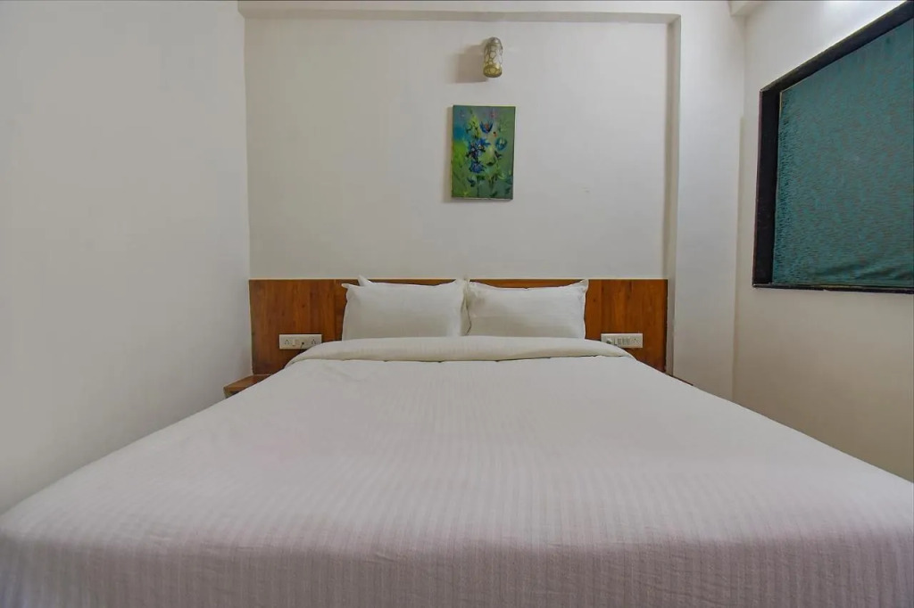 FabHotel Sky Vista Inn