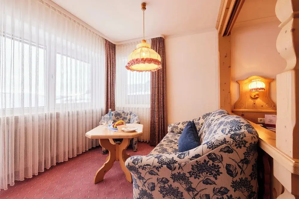 Hotel Sonne-Post