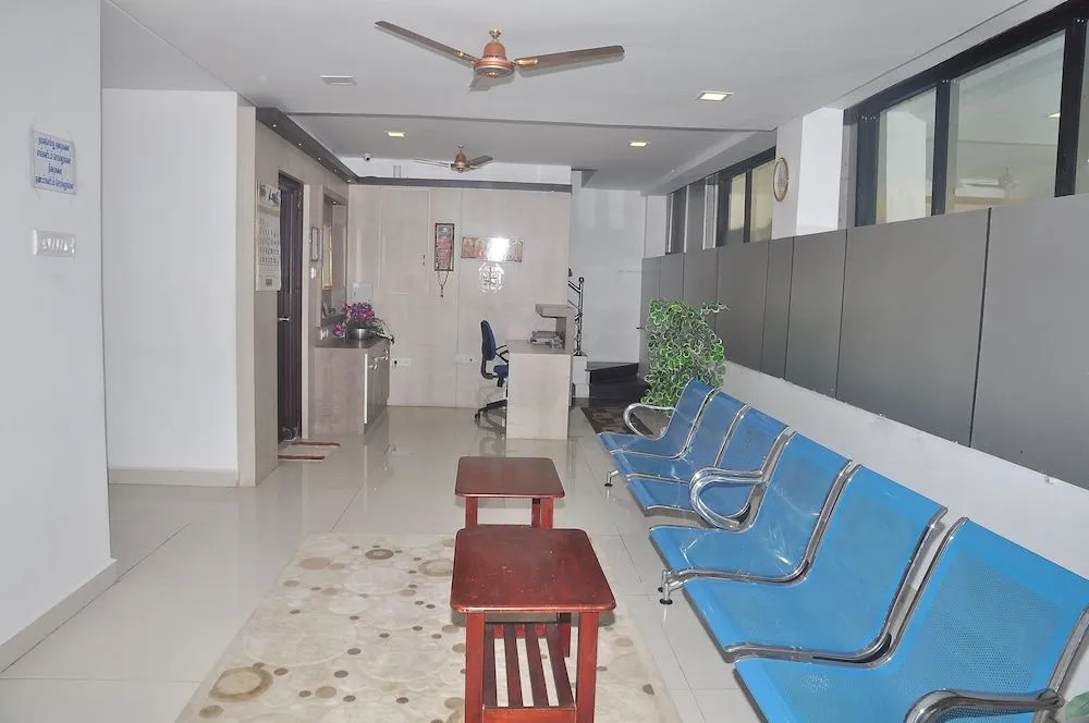Kalaimagal Residency