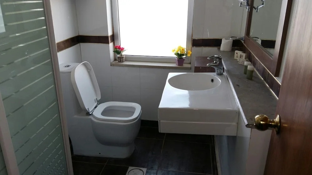 Beity Rose Suites Hotel