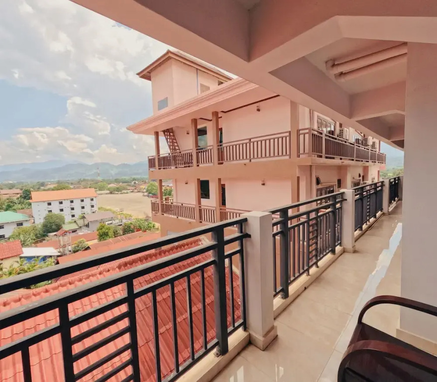 Consiana Vang Vieng Hotel