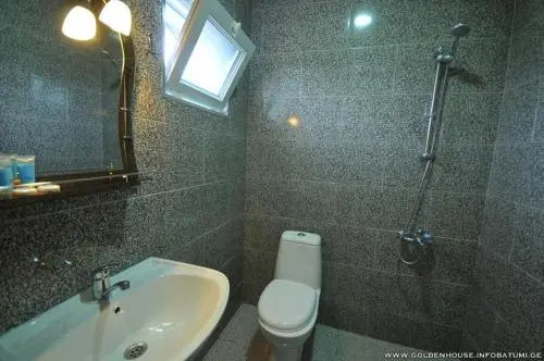 Hotel Golden House