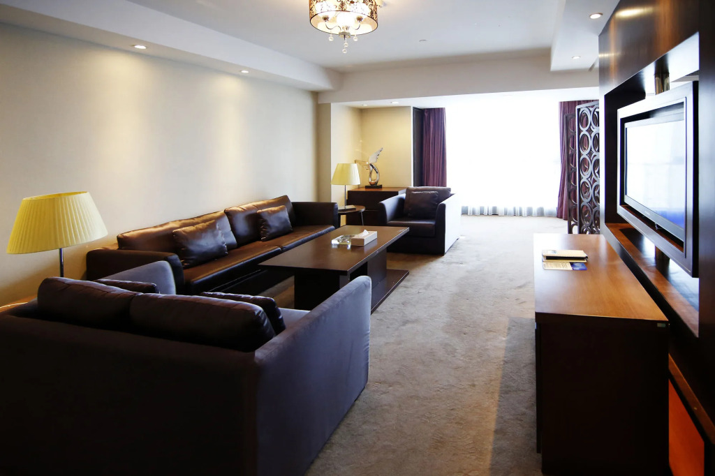 New Beacon Luguang International Hotel - Wuhan Optics Valley Plaza