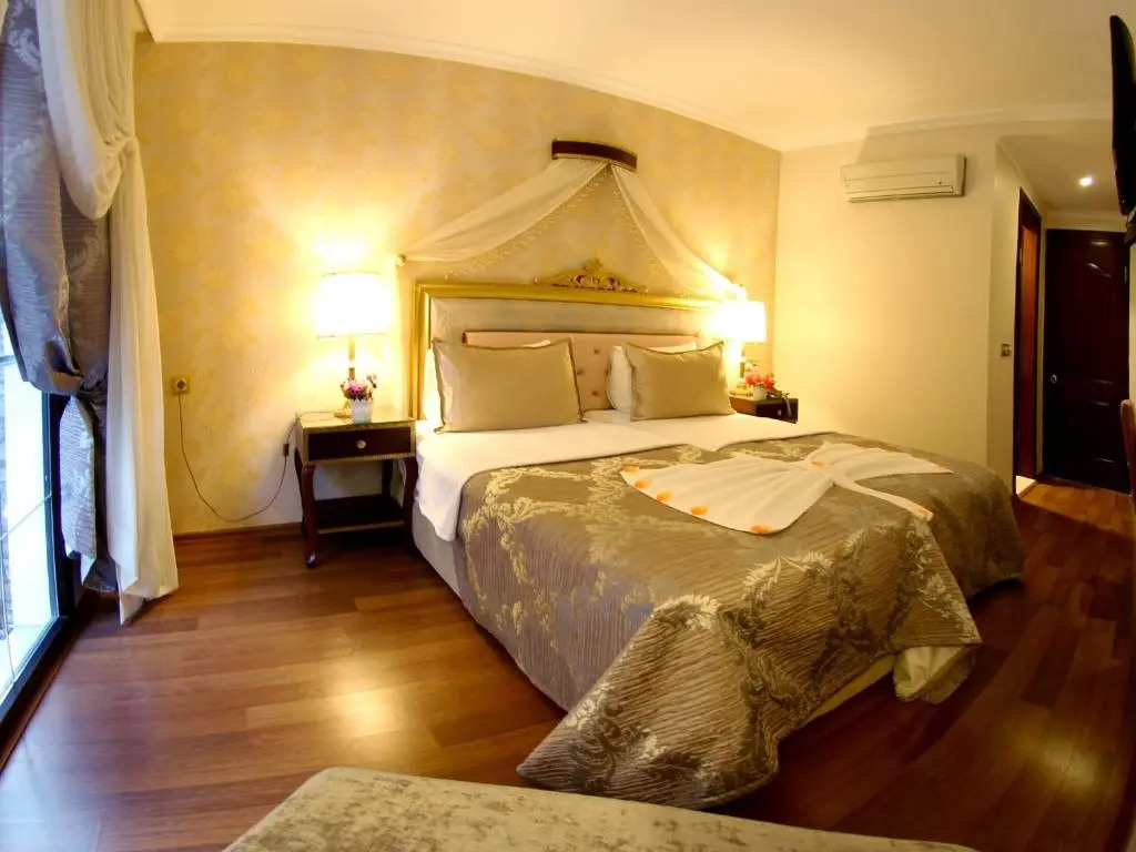 Saint John Hotel