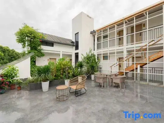 Shuying Courtyard Homestay (Sansheng Flower Valley Xingfu Meilin)