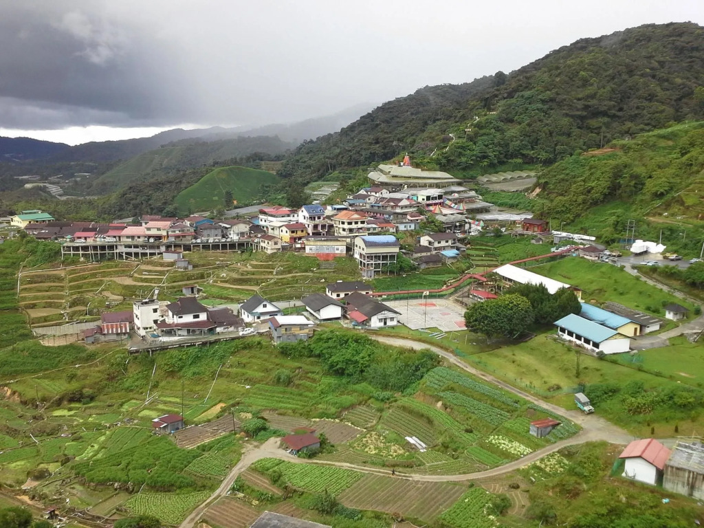 E Resort