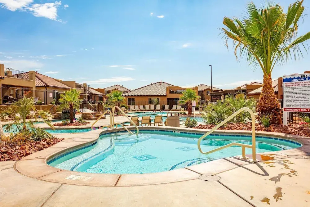Elite Retreat #87 7 Bedroom Townhouse