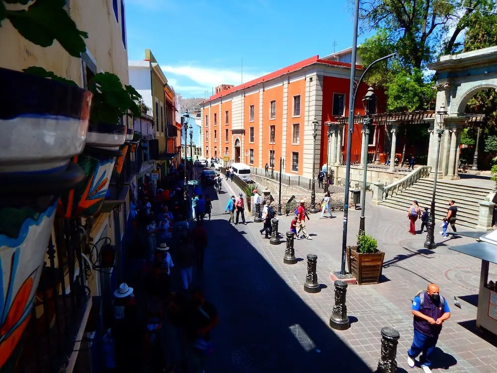 Casa Jardín