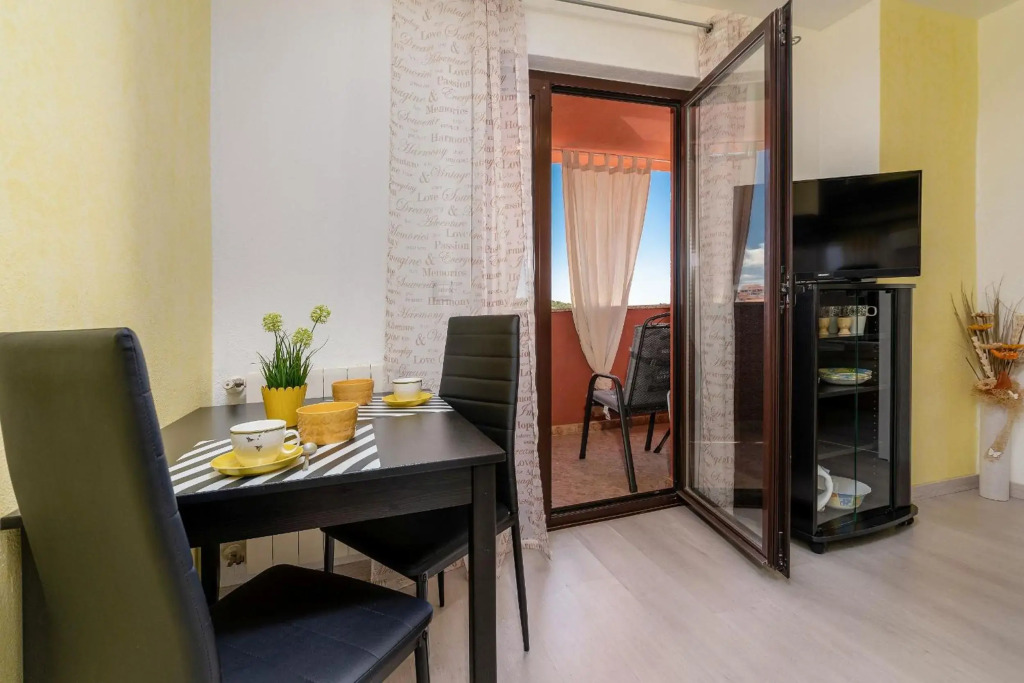 Apartments Miri Vrsar