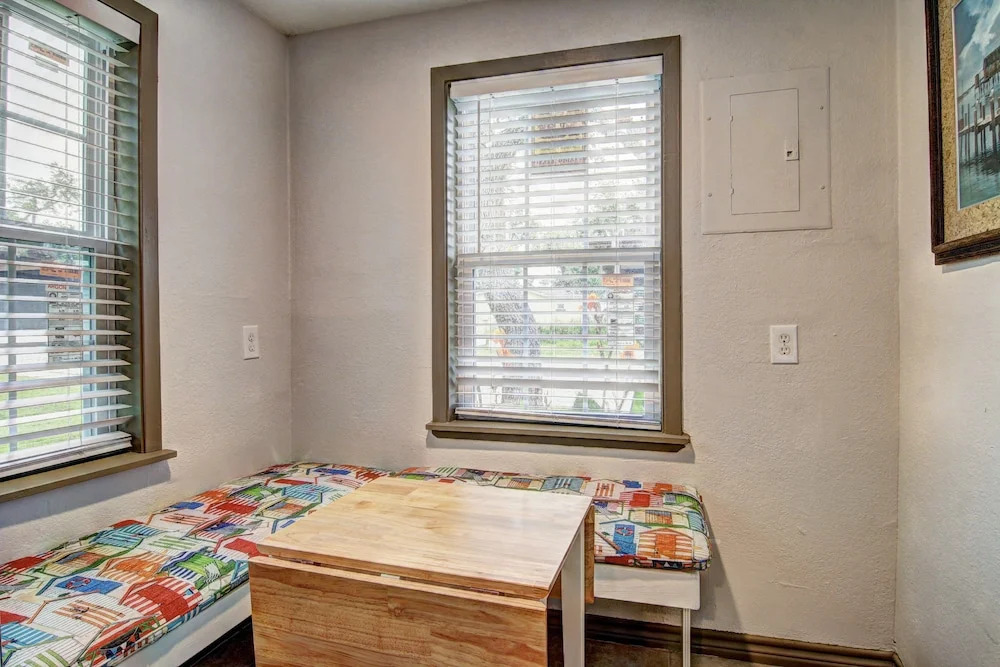 Simons Town 6031rpc 3 Bedroom Home by RedAwning