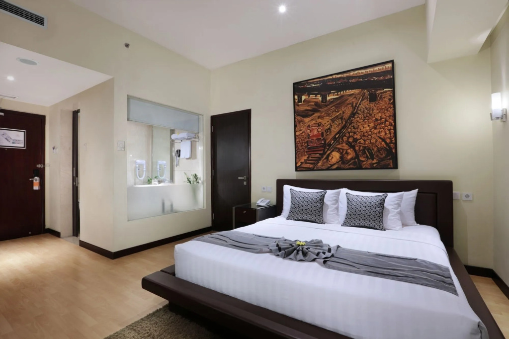 Grand Candi Hotel