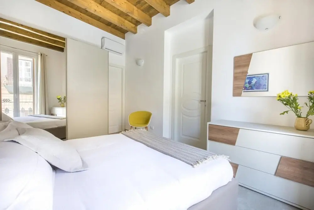 Santa Cecilia Apartment by Wonderful Italy