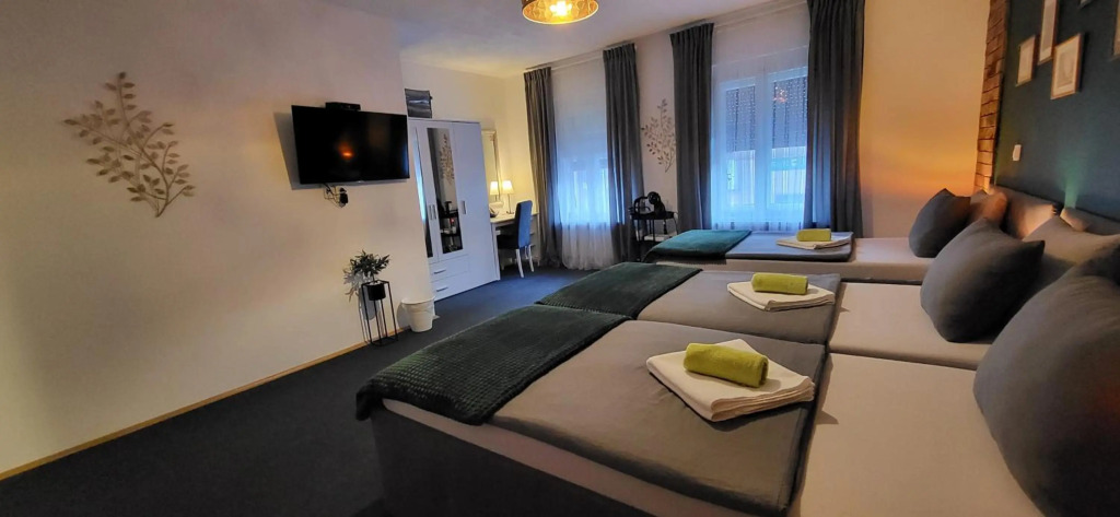 Rooms BAUMAN
