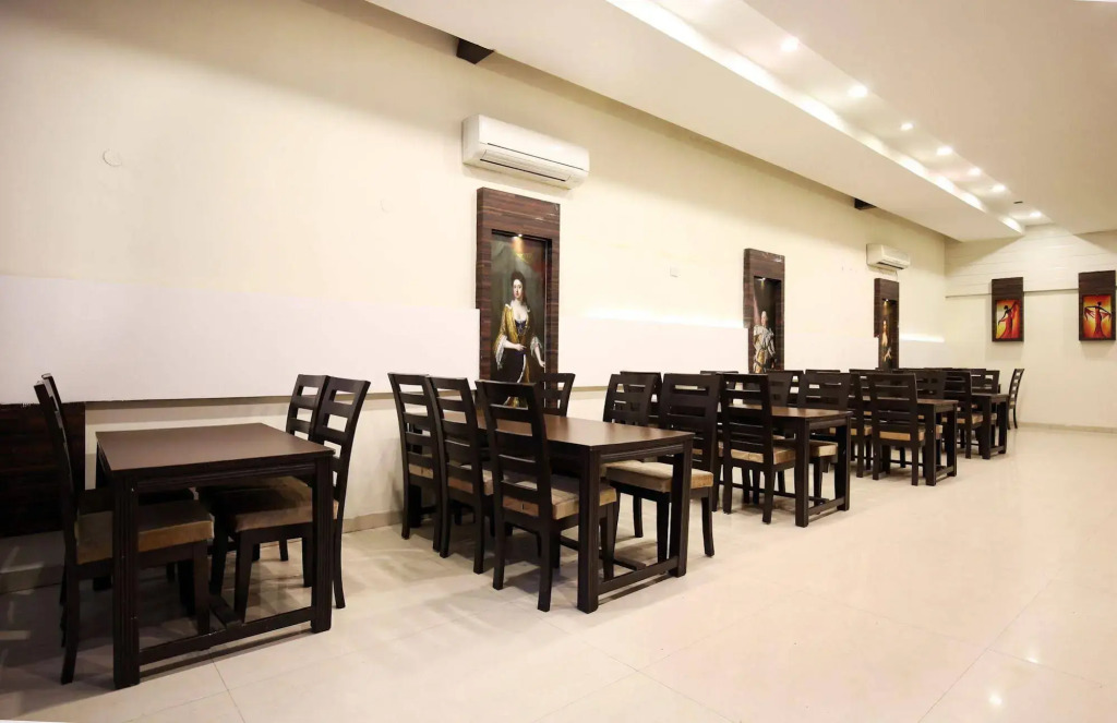 Hotel O by OYO MM Yellowuds
