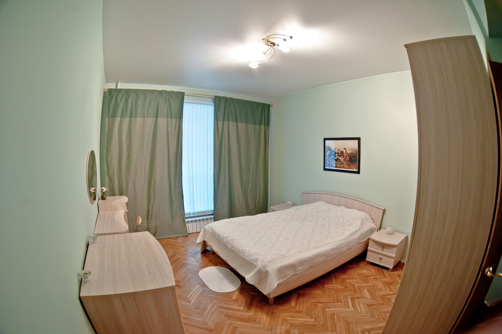 «Piterstay Малая Морская»