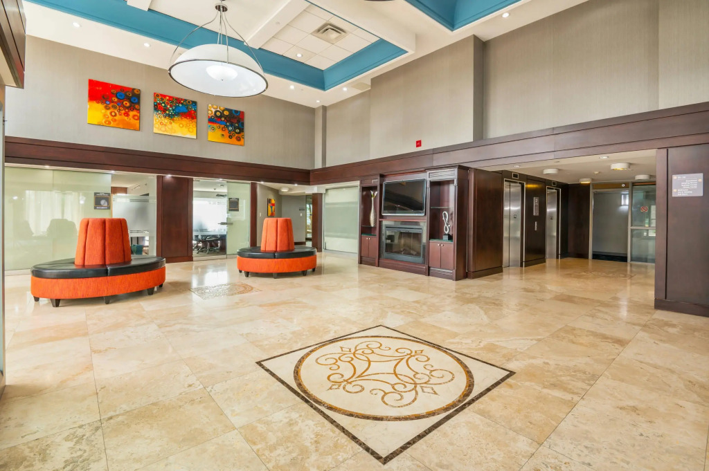 Comfort Inn & Conference Centre Toronto Airport
