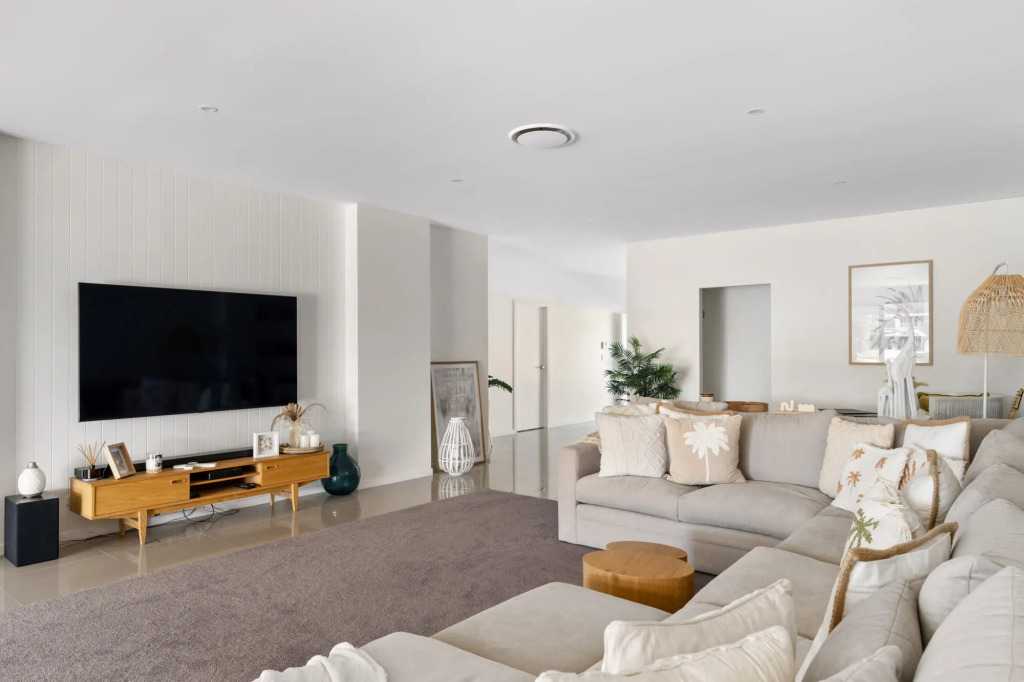 Luxe Family Entertainer on Canal  Private Pool