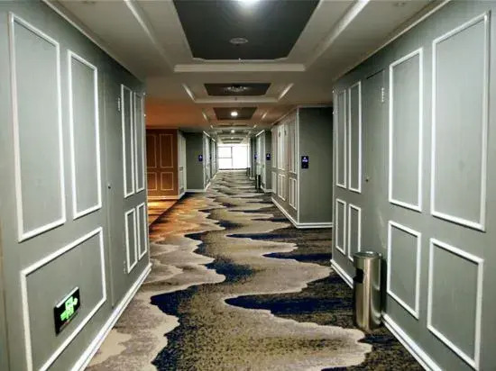 Qinyuan Zhixuan Hot Spring Hotel