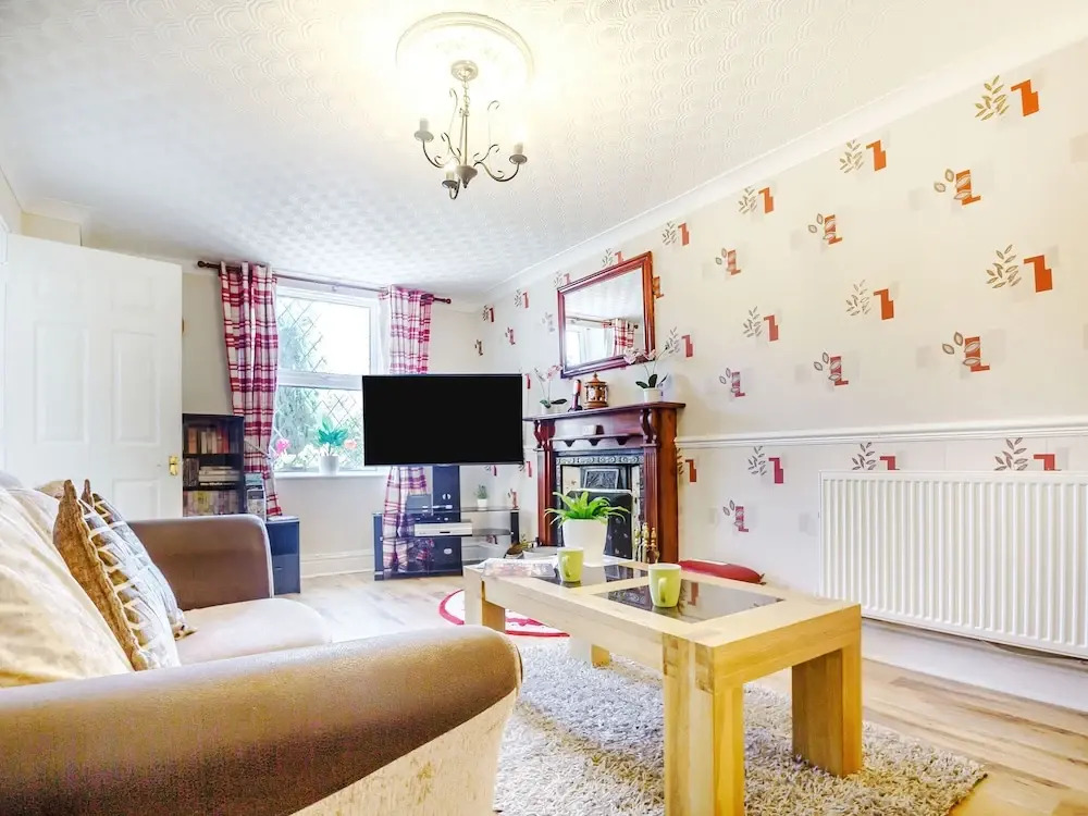 7 Dolydd Terrace