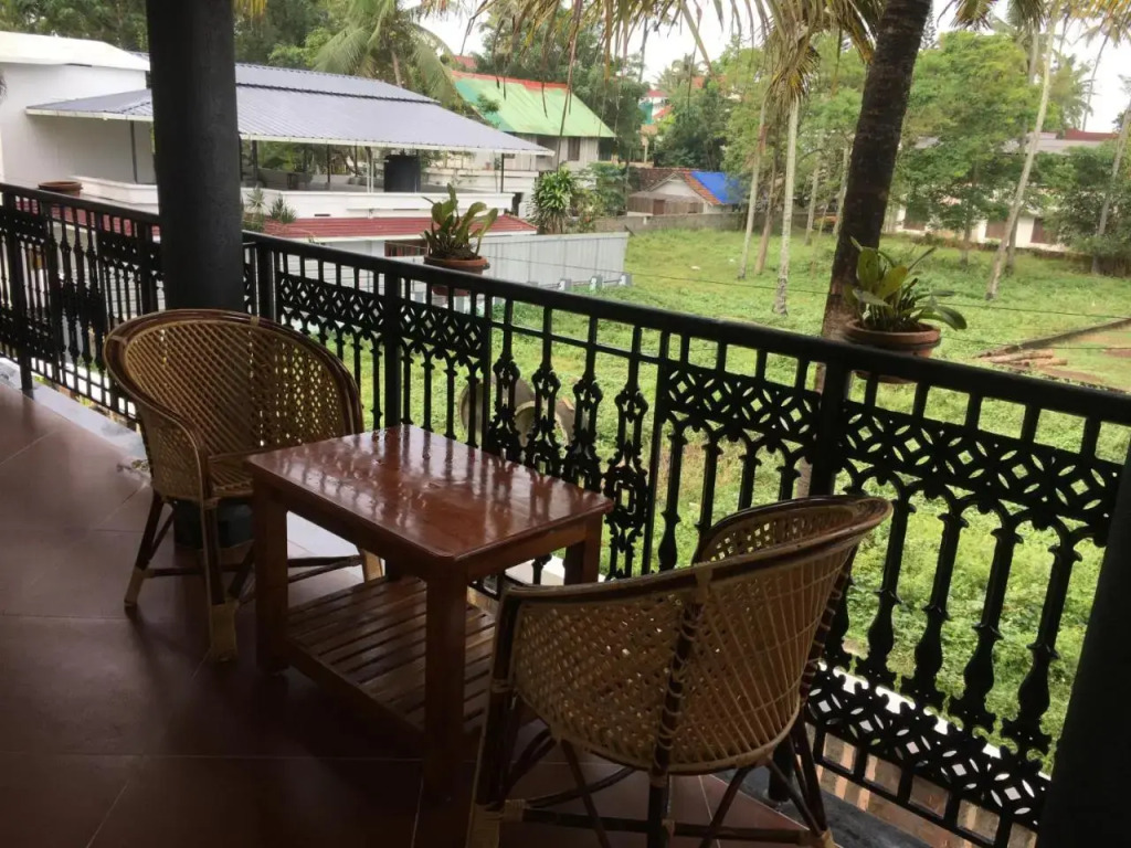 Shiva Gardens Homestay