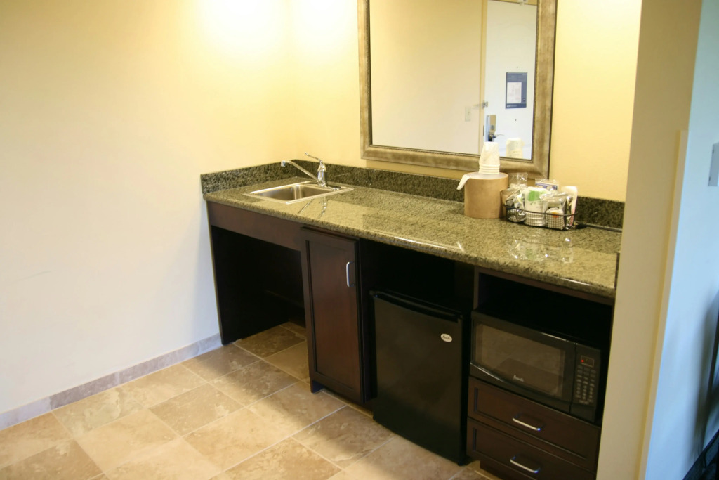 Hampton Inn and Suites Austin - Lakeway