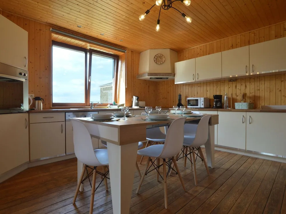 Fine Holiday House with Sauna & Large Terrace near Malmedy