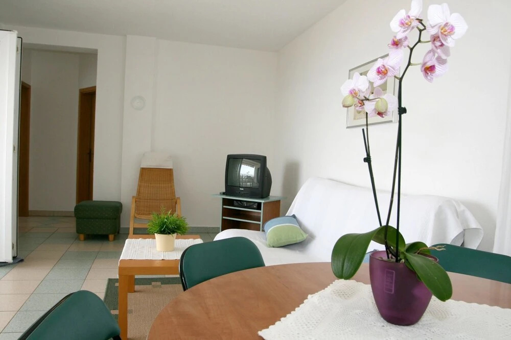 Apartment With 2 Bedrooms in Crikvenica, With Wonderful sea View, Furn