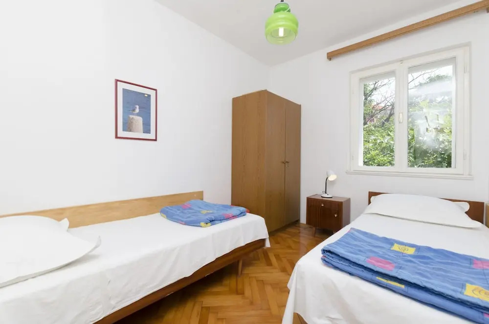 Apartments Goran
