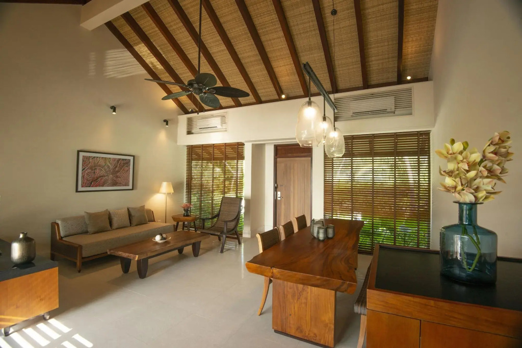 Отель The Residence Maldives at Dhigurah