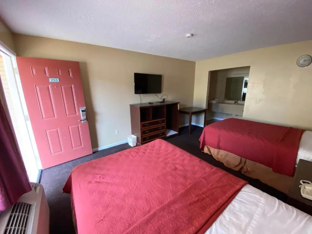 Budget Inn