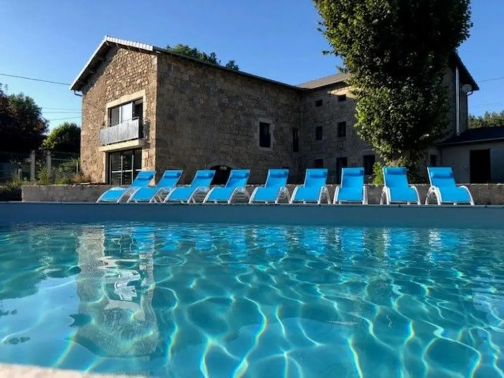 Gîte confortable avec piscine chauffée, pour 23 pers., idéal pour familles et amis - FR-1-582-101