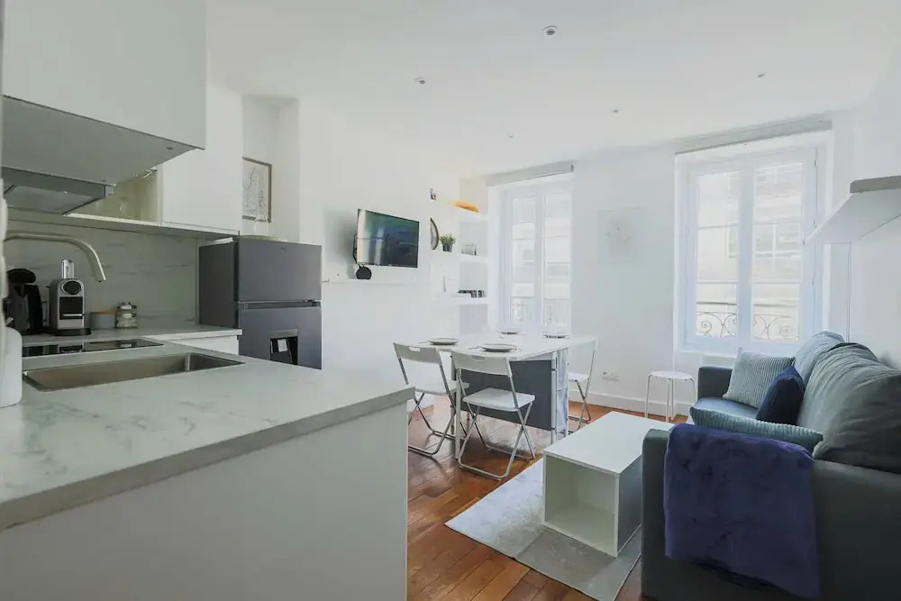 Charming Apartment-1br-3p-ternes