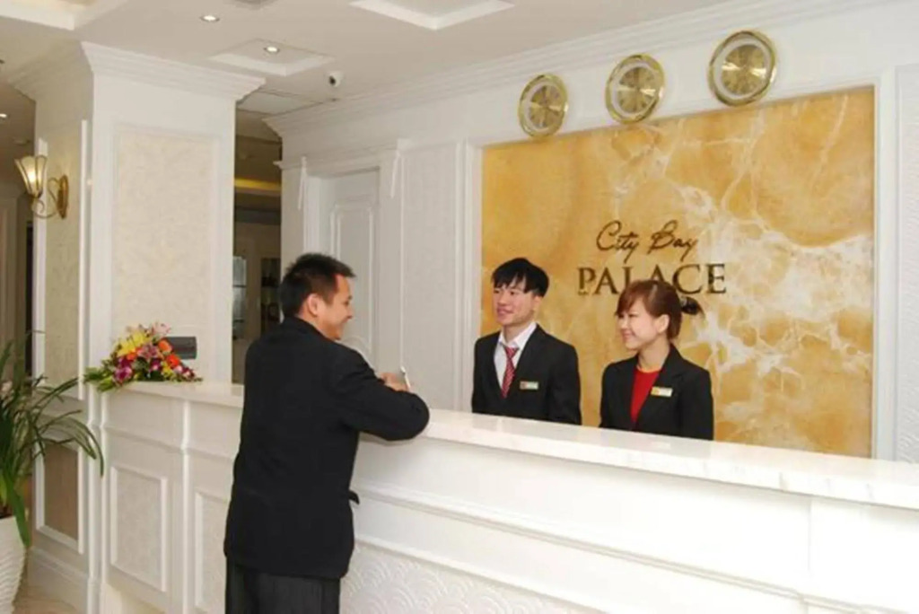 City Bay Palace Hotel