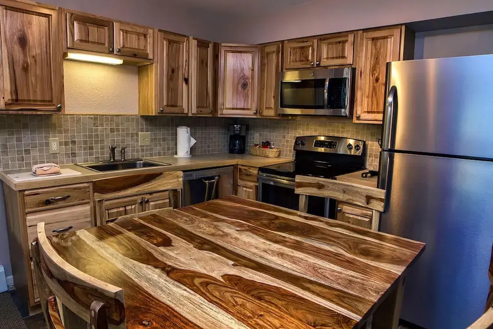 Fawn Valley Inn 1 Bedrooms by Rocky Mountain Resorts