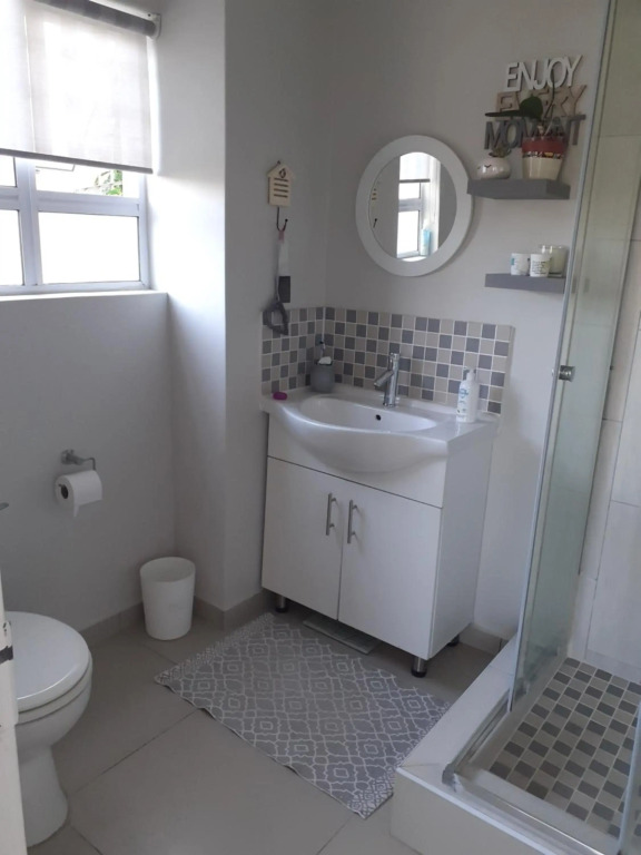 Lands End Family Only Apartment