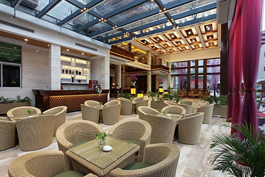 Donghu Grand Hotel