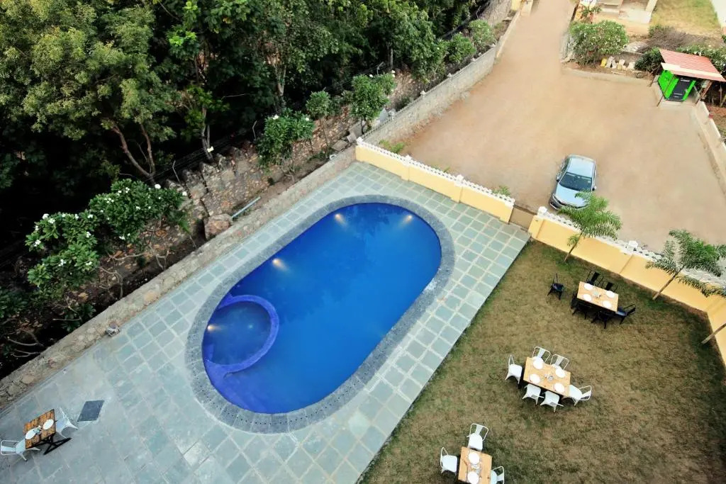 The Kanchangarh Resort