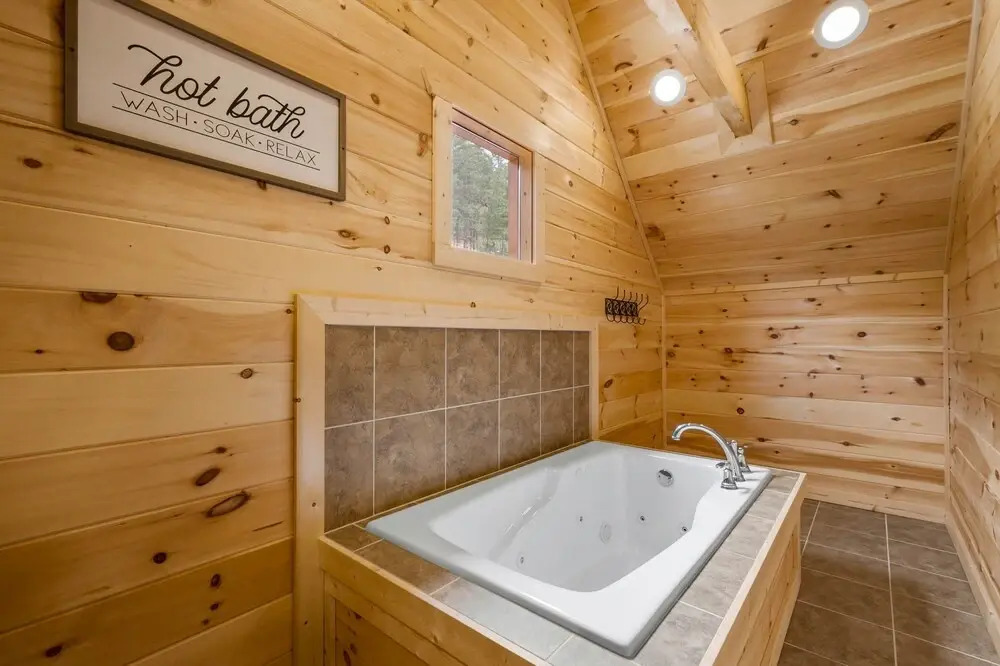 Bear Necessities - 3 Bedrooms, 3 Baths, Sleeps 10 3 Cabin by RedAwning