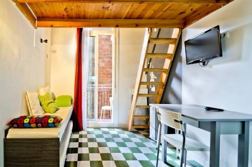 Aqua Apartment by Olala Homes
