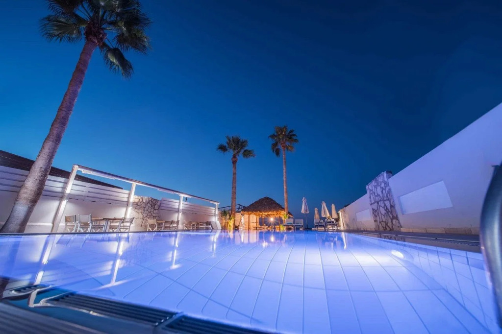 Soleil Rooms and Suites