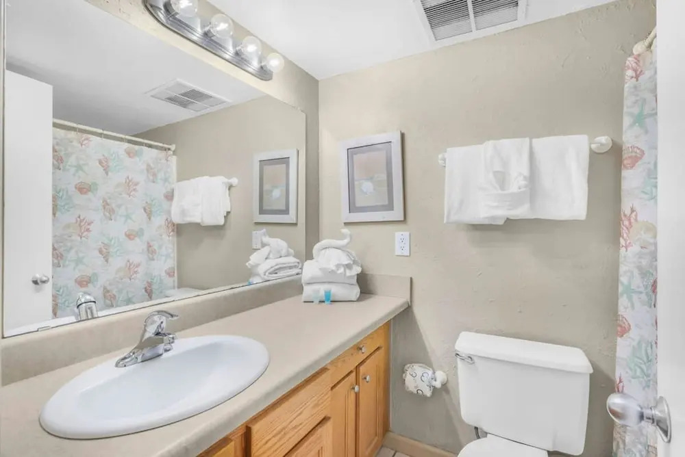 Phoenix II 2101-amenities Galore Beachfront
