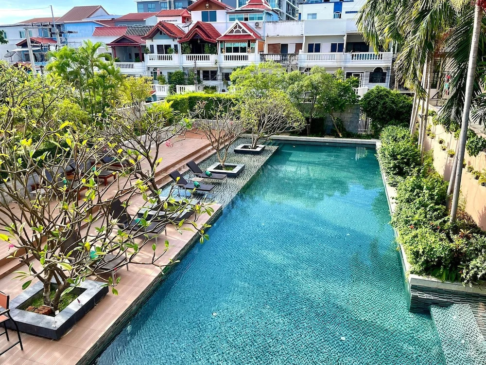 Отель Kudos Parc Pattaya
