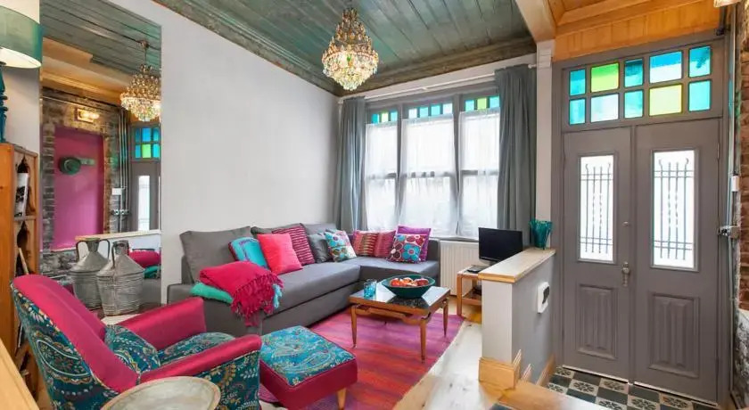 Turquoise House