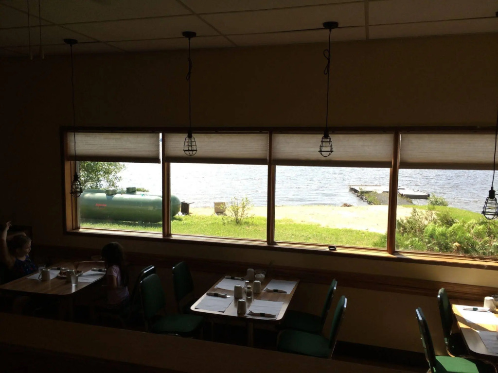 Pickle Lake Hotel